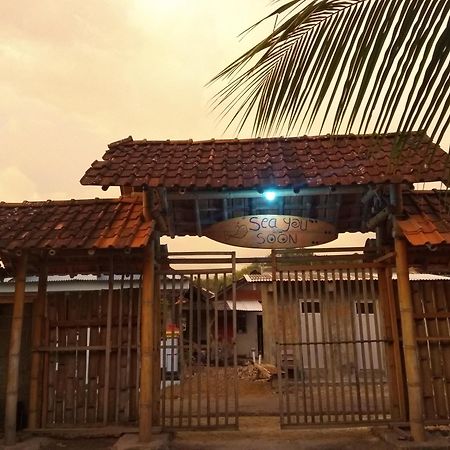 Harry'S Ocean House Watukarung Homestay Kalak Exteriér fotografie