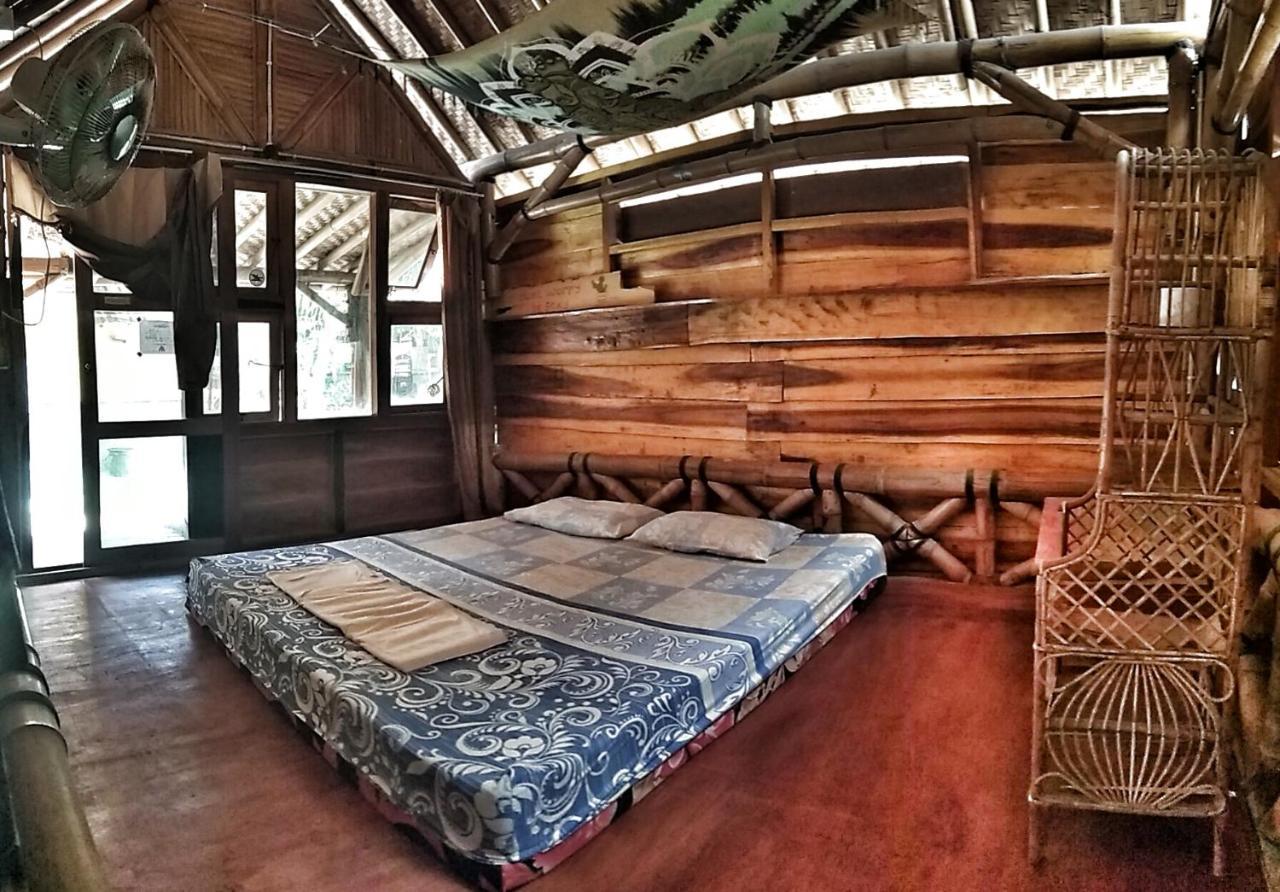 Harry'S Ocean House Watukarung Homestay Kalak Exteriér fotografie