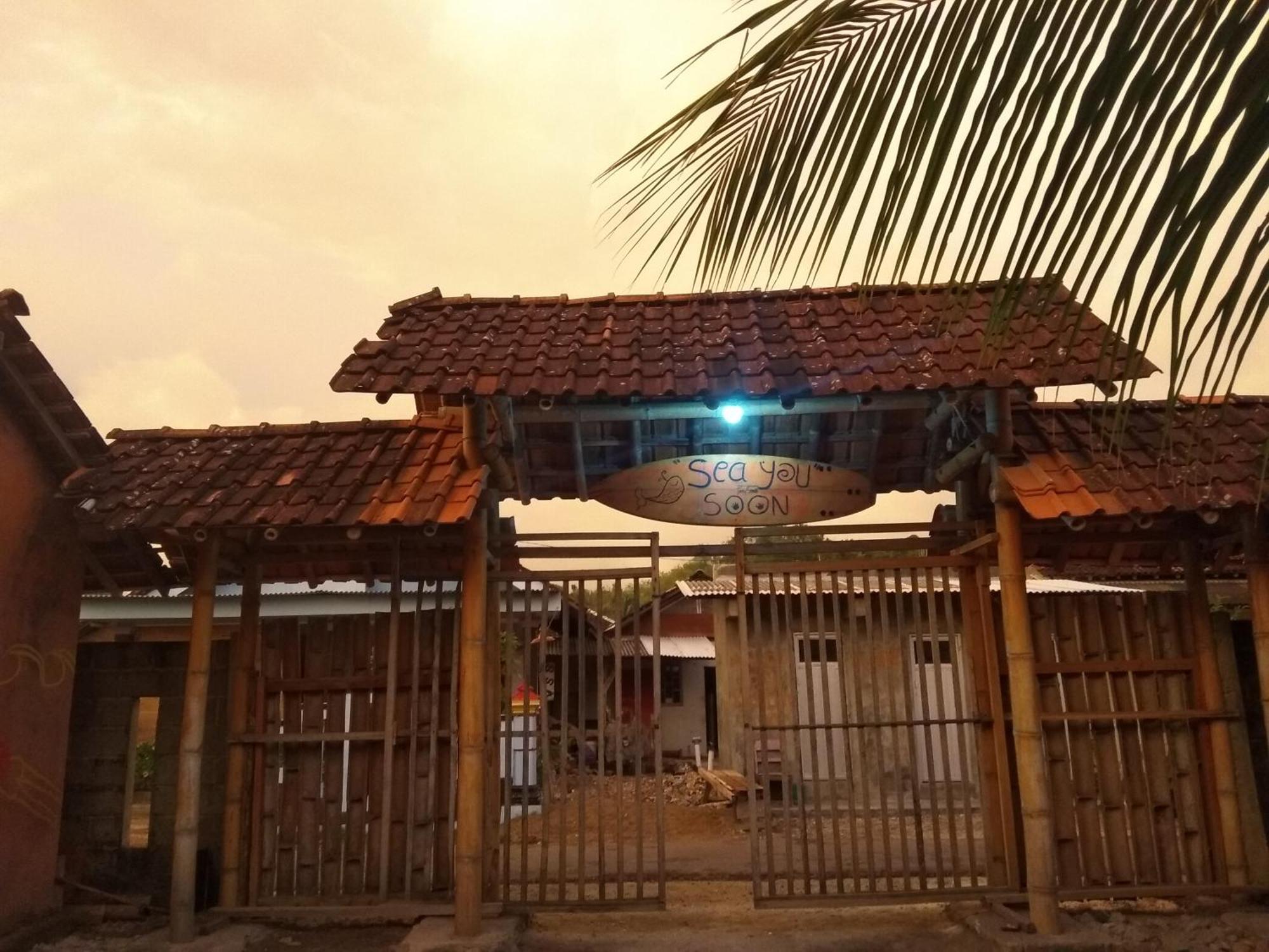 Harry'S Ocean House Watukarung Homestay Kalak Exteriér fotografie