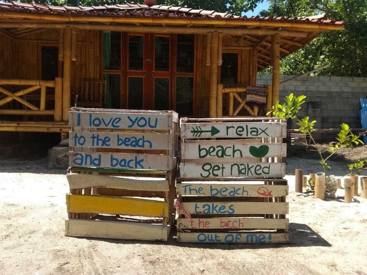 Harry'S Ocean House Watukarung Homestay Kalak Exteriér fotografie